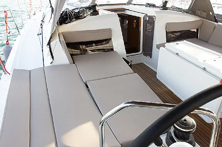 Sun Odyssey 440 - 