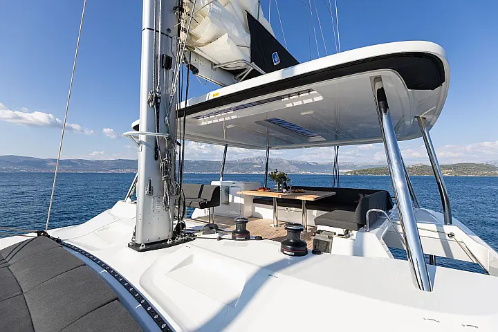 Lagoon 55 (2025) - 