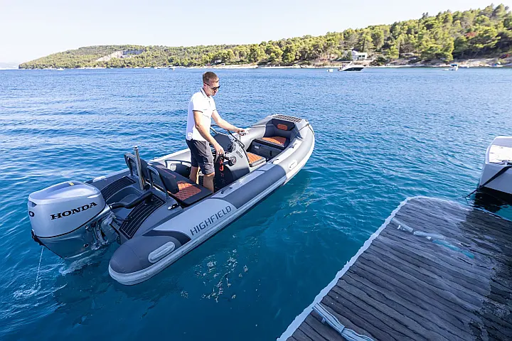Lagoon 55 (2025) - 