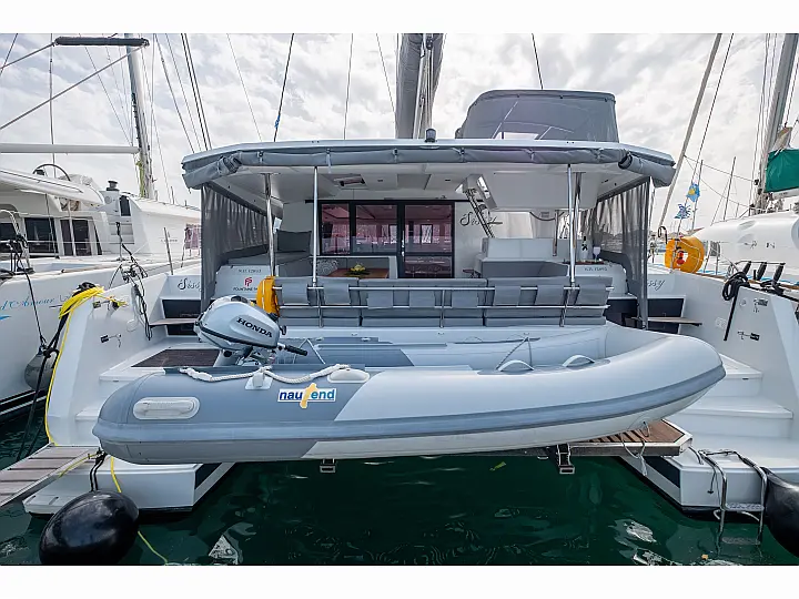 Fountaine Pajot Astréa 42 - External image