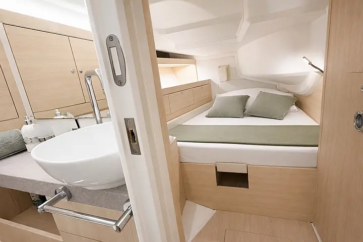 Hanse custom Italian sea group - 