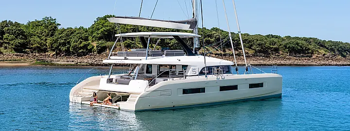 Lagoon Sixty5 - 