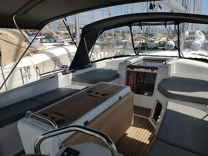 Jeanneau 51 - 