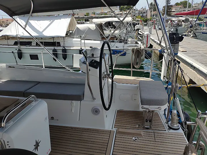 Jeanneau 51 - 