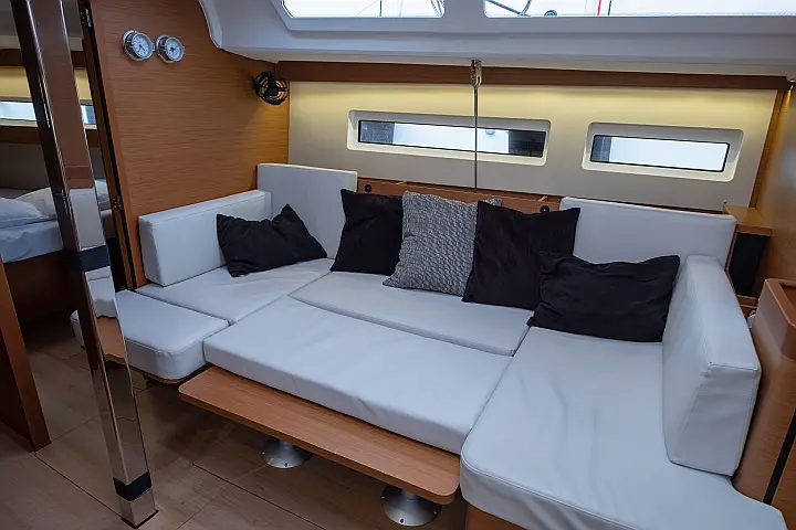 Sun Odyssey 440 - 