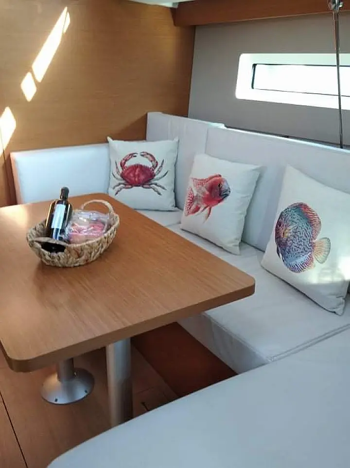 Sun Odyssey 440 - 