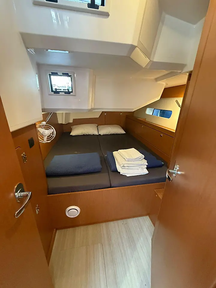 Bavaria C46 - 