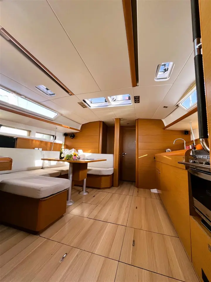 Sun Odyssey 469 - 