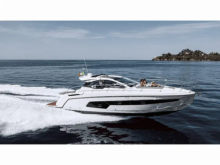 Azimut Atlantis 45 - External image