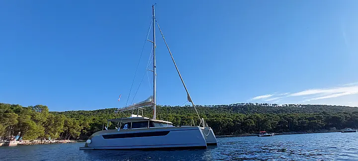 Luna 49 - 