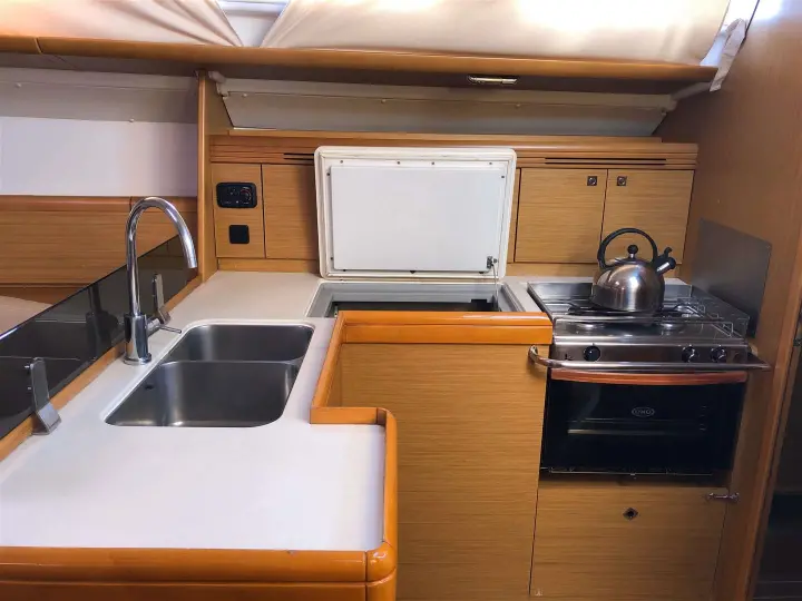 Sun Odyssey 42 i Performance - 