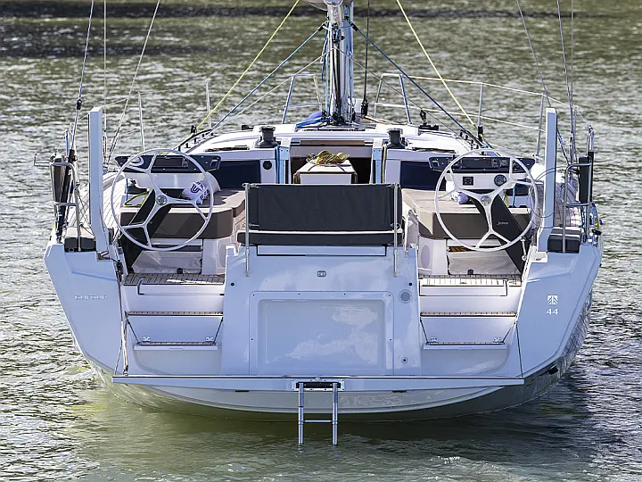 Dufour 44 - 