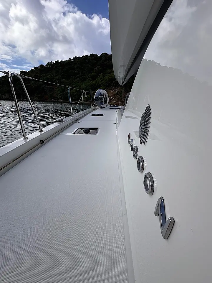 Lagoon 55 (5 cab) - 