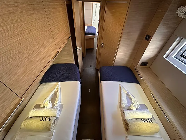 Lagoon 55 (5 cab) - 