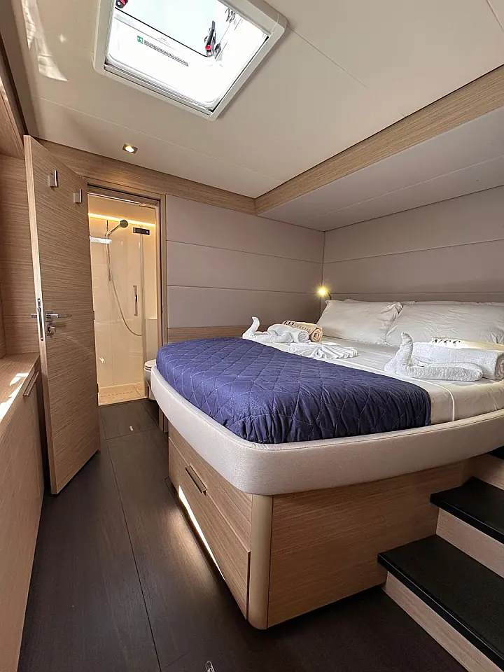 Lagoon 55 (5 cab) - 