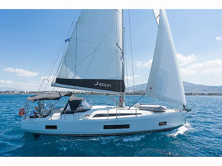 Oceanis 46.1 - External image