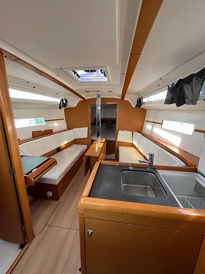 Sun Odyssey 349 - 