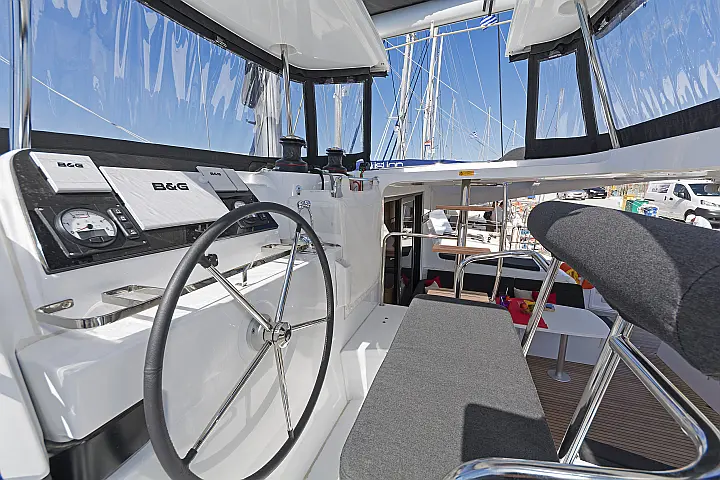 Lagoon 42 A/C & GEN & WM - 