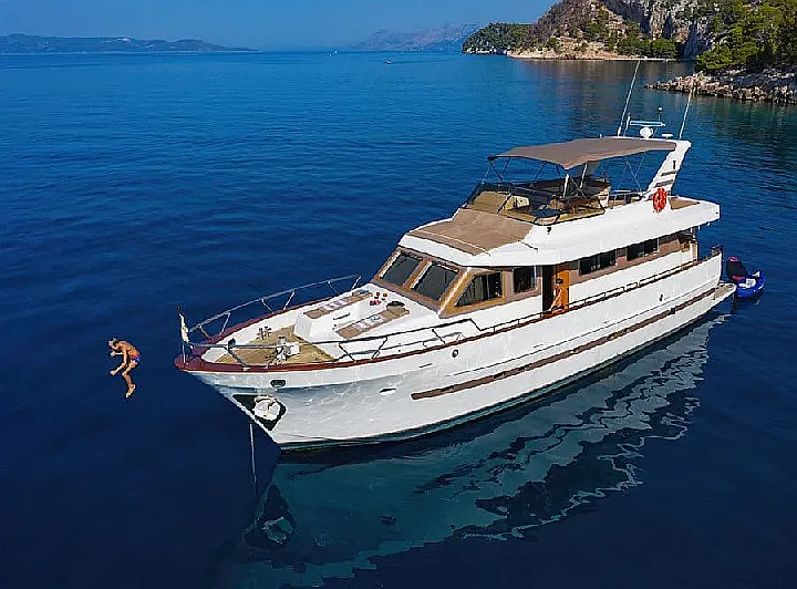 Motoryacht - 