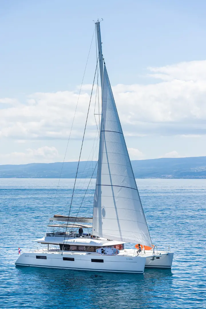 Lagoon 620  - 