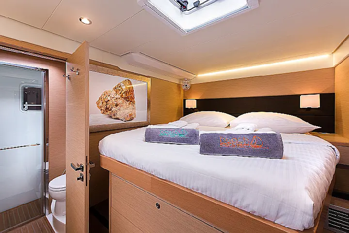 Lagoon 620  - 