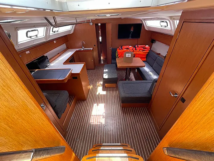 Bavaria Cruiser 51 - 