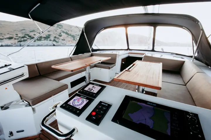 Bavaria C57 Style - 