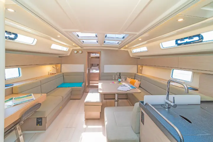 Hanse 458 - 