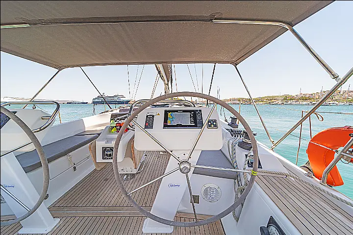 Hanse 458 - 