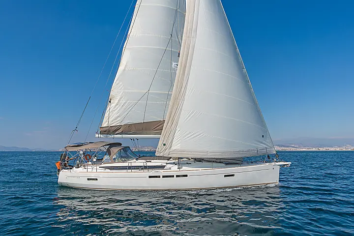 Sun Odyssey 519 A/C & GEN - 