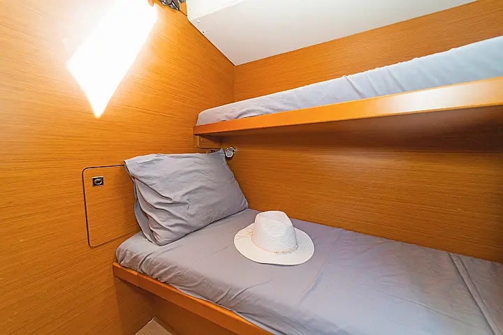 Sun Odyssey 519 A/C & GEN - 
