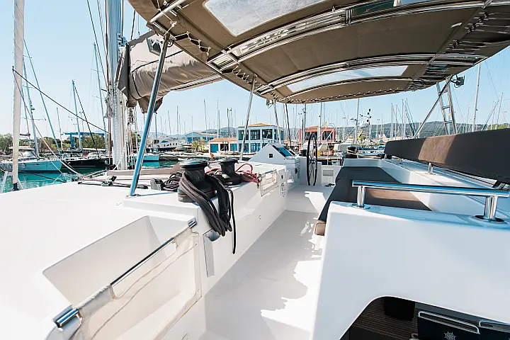 Lagoon 450  Flybridge - 