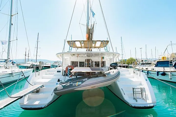 Lagoon 450  Flybridge - main image