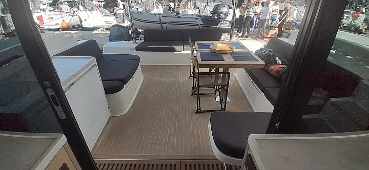Lagoon 51 - 