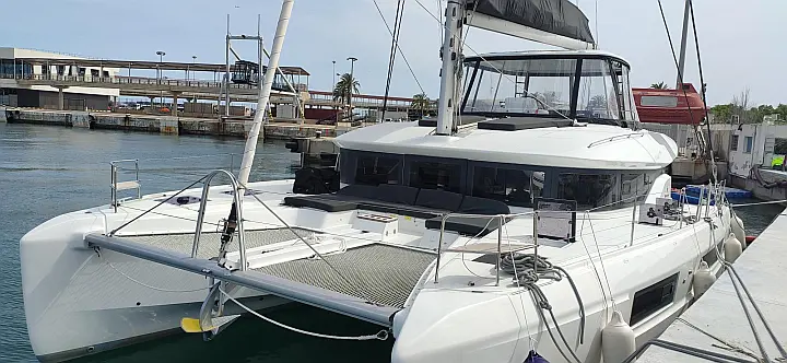 Lagoon 51 - 
