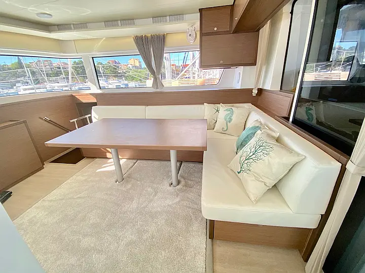 Lagoon 52F - 