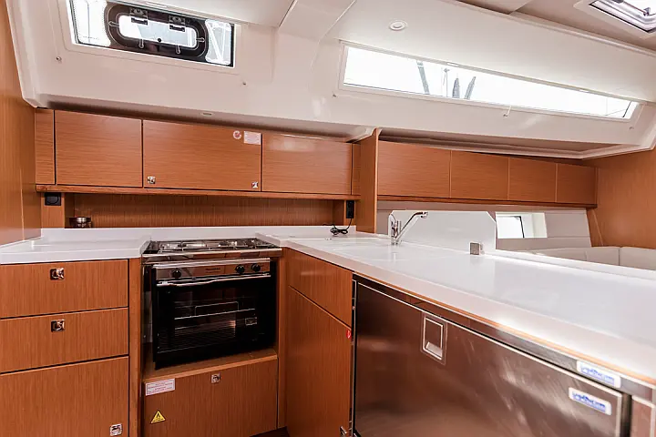 Bavaria C45 - 