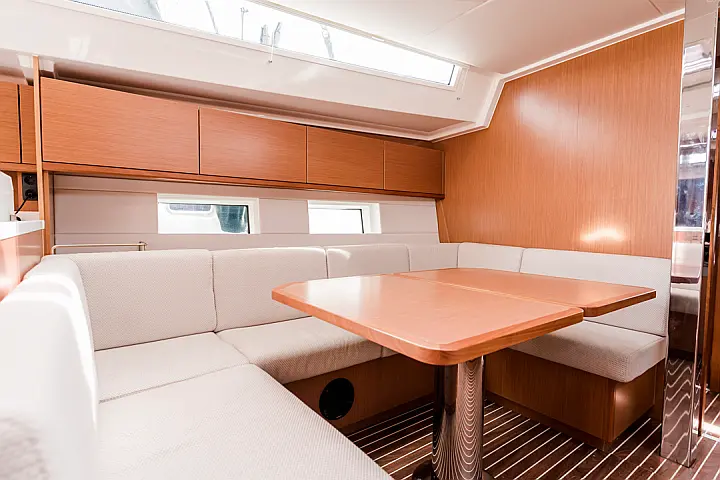 Bavaria C45 - 