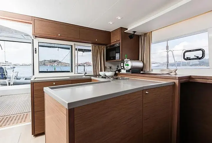 Lagoon 450  Flybridge - 