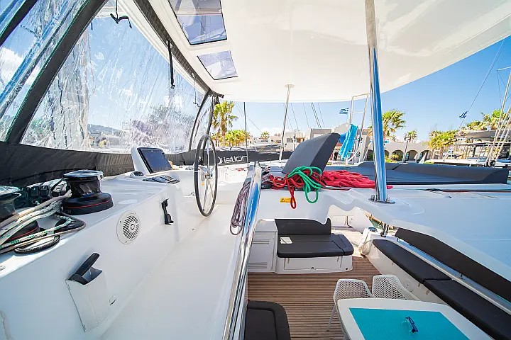 Lagoon 46 A/C & GEN & WM - 