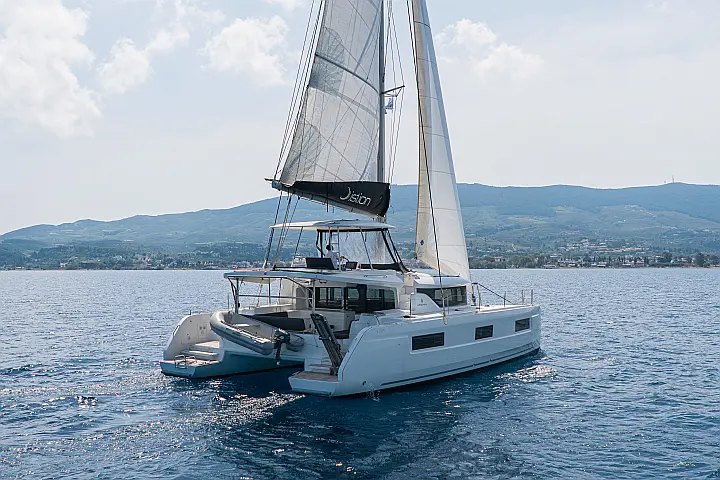 Lagoon 46 A/C & GEN & WM - 