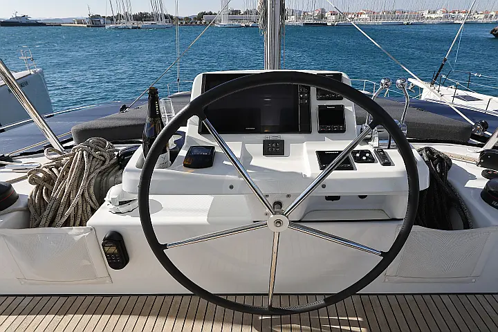 Lagoon 51 - owner version - 