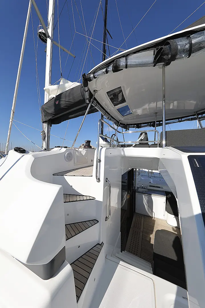 Lagoon 51 - owner version - 