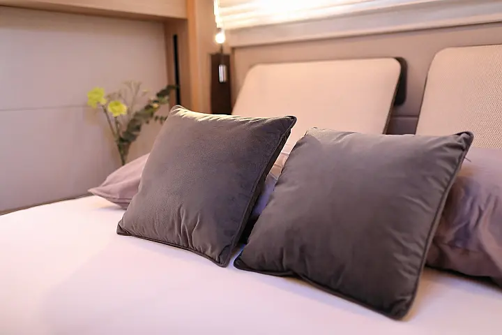 Lagoon 51 - owner version - 