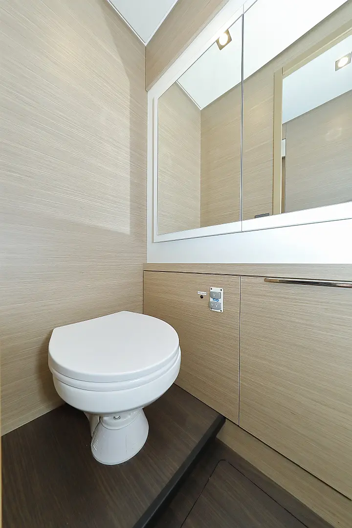 Lagoon 51 - owner version - 