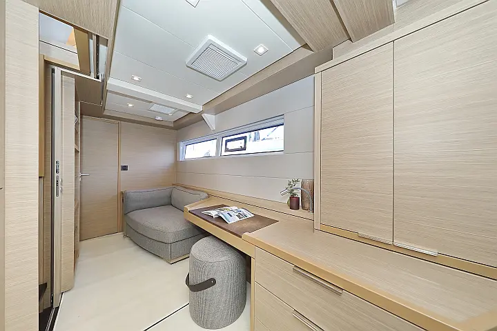 Lagoon 51 - owner version - 