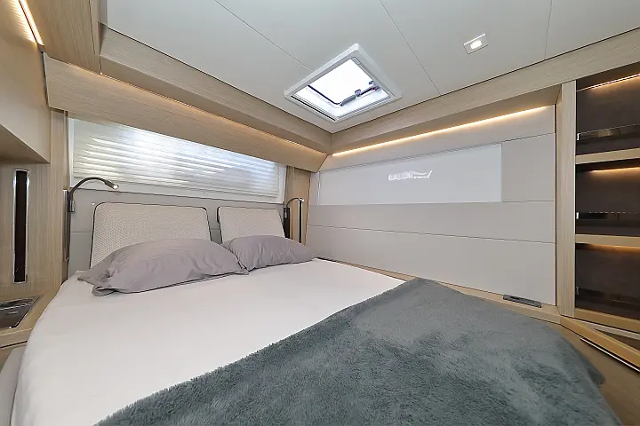 Lagoon 51 - owner version - 