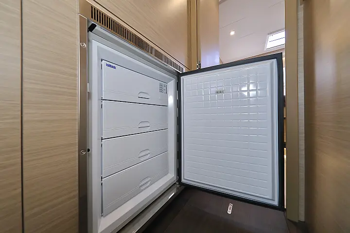 Lagoon 51 - owner version - 