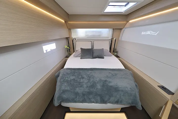 Lagoon 51 - owner version - 