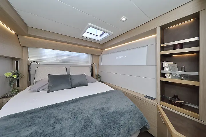 Lagoon 51 - owner version - 